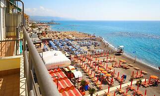 Matteotti 7 Frontemare