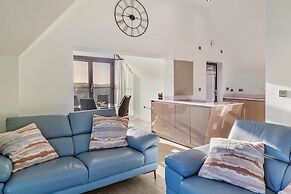 Penthouse Waterstone 14 - Spectacular Sea Views