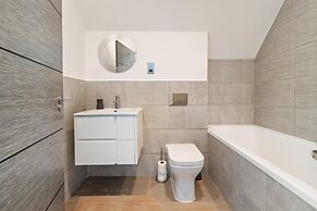 Penthouse Waterstone 14 - Spectacular Sea Views