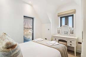 Penthouse Waterstone 14 - Spectacular Sea Views