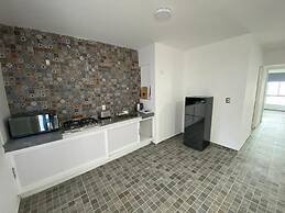 Blue inn Hotel & Suites