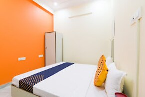 Goroomgo Mahadeva Homes Guest House Prayagraj