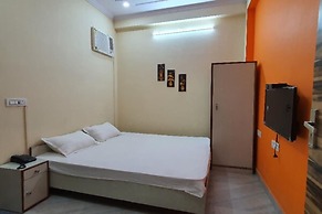 Goroomgo Mahadeva Homes Guest House Prayagraj