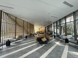 Cardinal Court - Vina We Stay