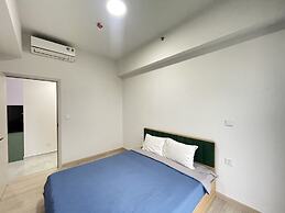 Cardinal Court - Vina We Stay