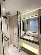 Cardinal Court - Vina We Stay