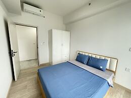 Cardinal Court - Vina We Stay