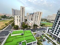 Cardinal Court - Vina We Stay