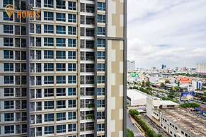 Hoa Tranh - Vinhomes Central Park