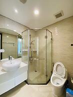 Hoa Tranh - Vinhomes Central Park