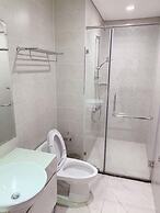 Hoa Tranh - Vinhomes Central Park