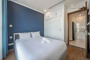 Hoa Tranh - Vinhomes Central Park