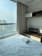 Hoa Tranh - Vinhomes Central Park