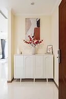 Hoa Tranh - Vinhomes Central Park