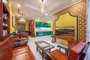 Hoa Tranh - Vinhomes Central Park