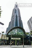 Hoa Tranh - Vinhomes Central Park