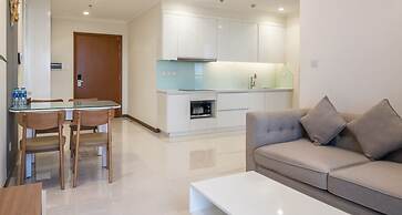 Hoa Tranh - Vinhomes Central Park