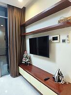 Hoa Tranh - Vinhomes Central Park