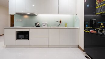 Hoa Tranh - Vinhomes Central Park