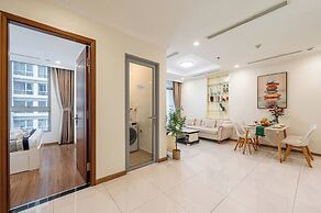 Hoa Tranh - Vinhomes Central Park