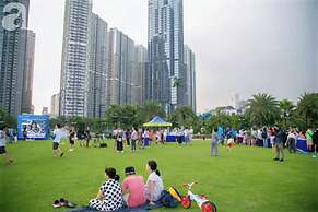 Hoa Tranh - Vinhomes Central Park