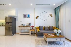 Hoa Tranh - Vinhomes Central Park