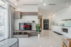 Hoa Tranh - Vinhomes Central Park