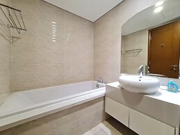 Hoa Tranh - Vinhomes Central Park