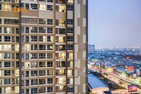 Hoa Tranh - Vinhomes Central Park