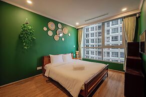 Hoa Tranh - Vinhomes Central Park