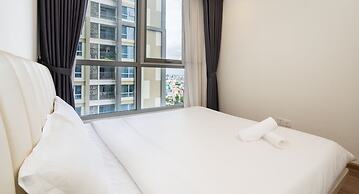 Hoa Tranh - Vinhomes Central Park