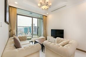 Hoa Tranh - Vinhomes Central Park