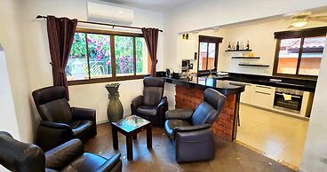 HIDELAND Luxury Pool Villa