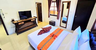 HIDELAND Luxury Pool Villa