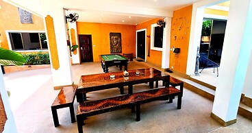 HIDELAND Luxury Pool Villa
