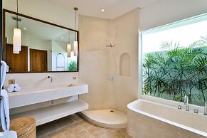 Elena Villa by Betterplace