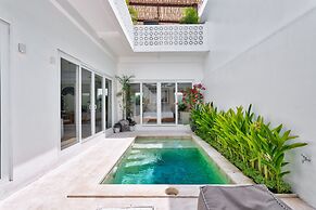 Elena Villa by Betterplace