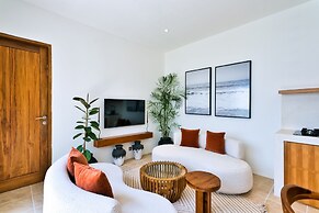 Elena Villa by Betterplace