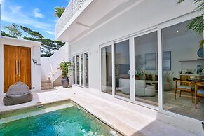 Elena Villa by Betterplace