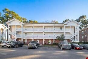 Cozy two Bedroom Apartment at Riverwalk At Arrowhead