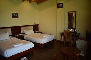 Whispering Woods Resort