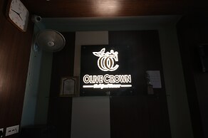 Hotel Olive Crown