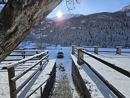 Grand Hotel Ceresole Reale Studio Apartment