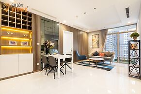 Hoa's Apartment in Vinhomes Central Park