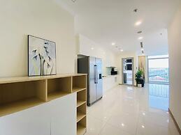 Hoa's Apartment in Vinhomes Central Park