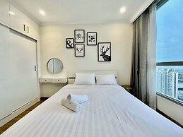 Hoa's Apartment in Vinhomes Central Park