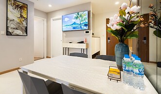 Hoa's Apartment in Vinhomes Central Park