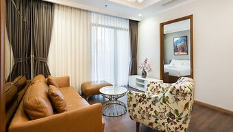 Hoa's Apartment in Vinhomes Central Park