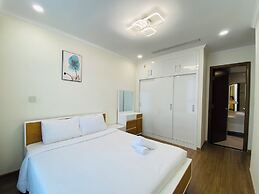 Hoa's Apartment in Vinhomes Central Park