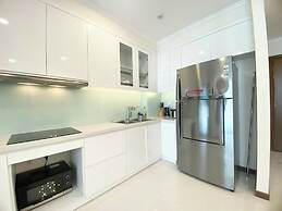 Hoa's Apartment in Vinhomes Central Park
